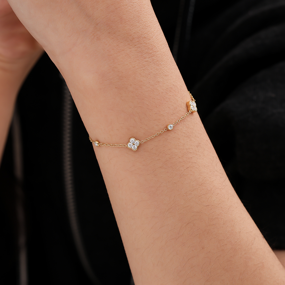 17cm fine zirconia cloverleaf stainless steel bracelet 