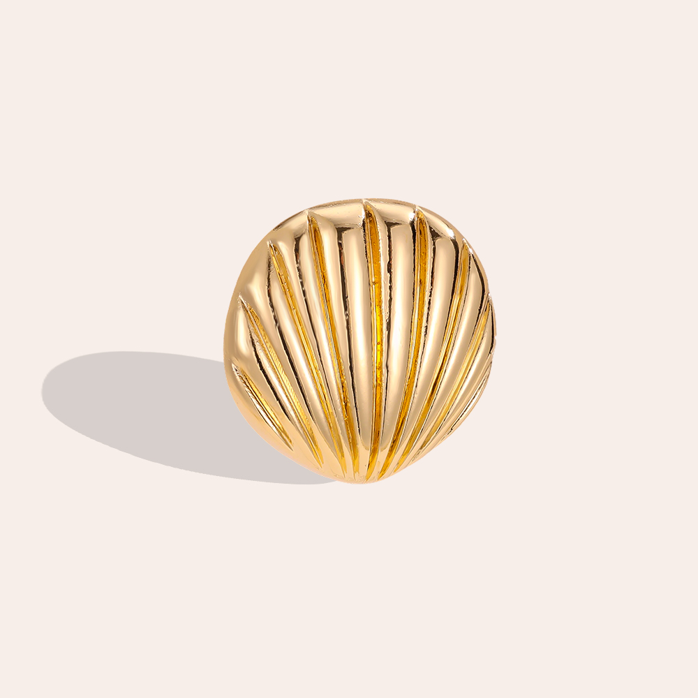 10mm shell decorative button brooch