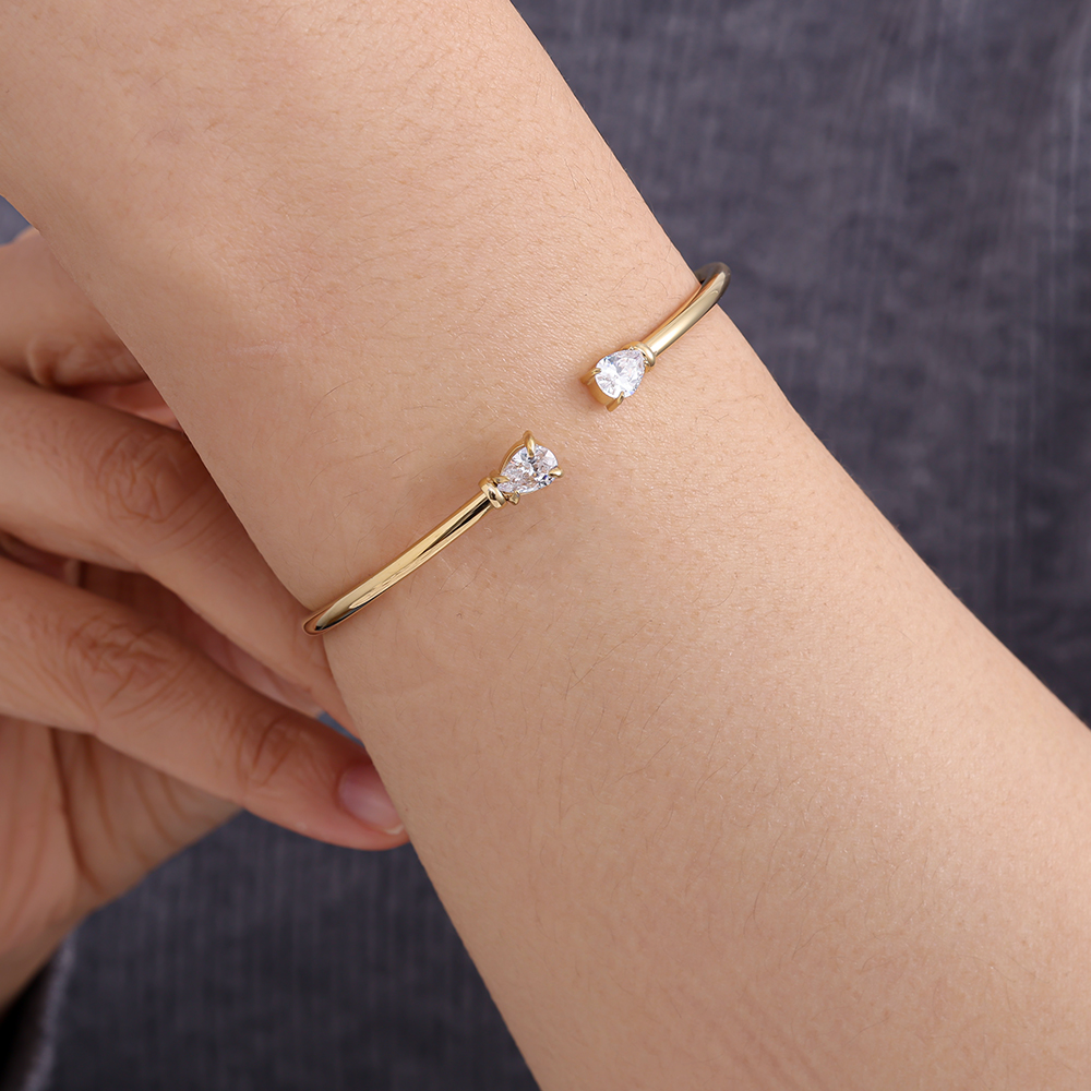 Adjustable Two Diamond Drop stainless steel bangle     