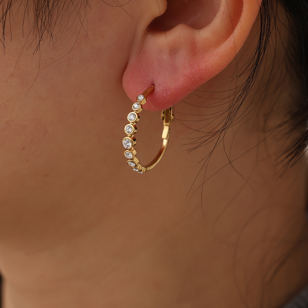 2.3cm Diamond Dots Hoop Stainless Steel Earrings    