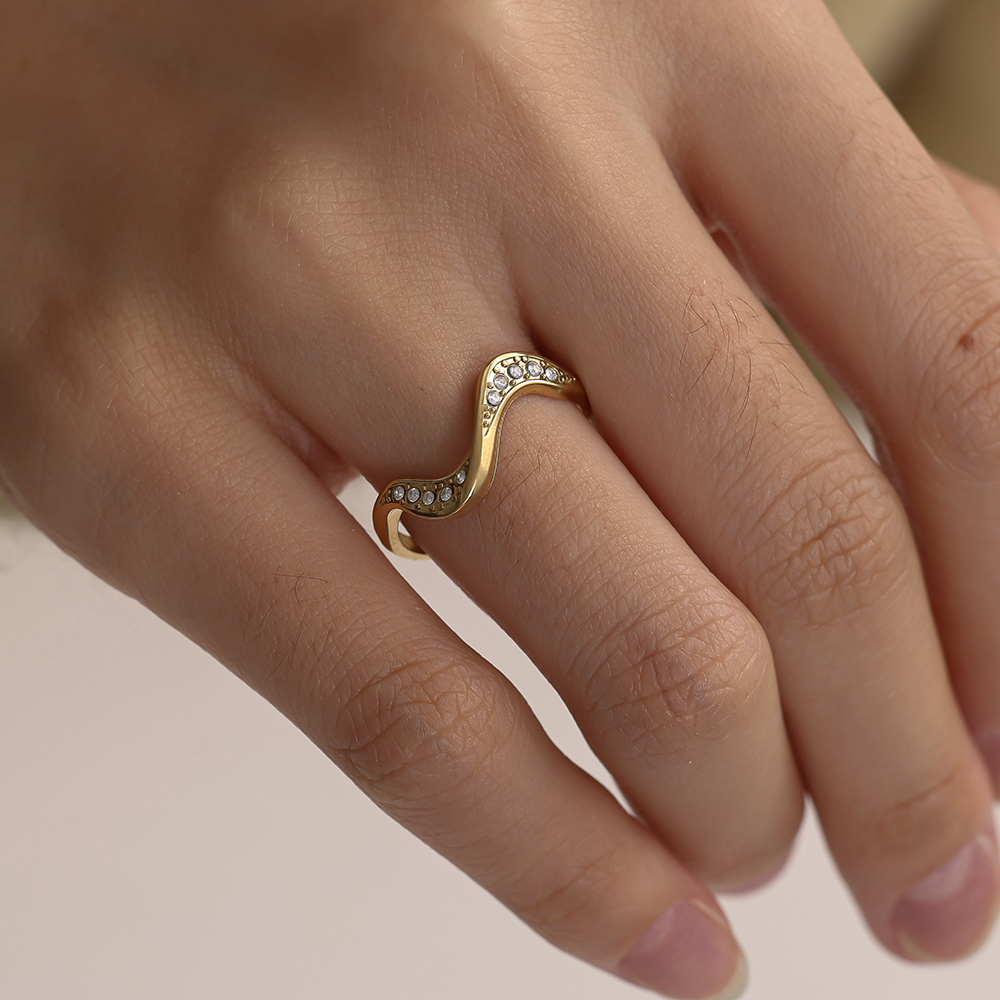 Adjustable fine wave zirconia stainless steel ring 
