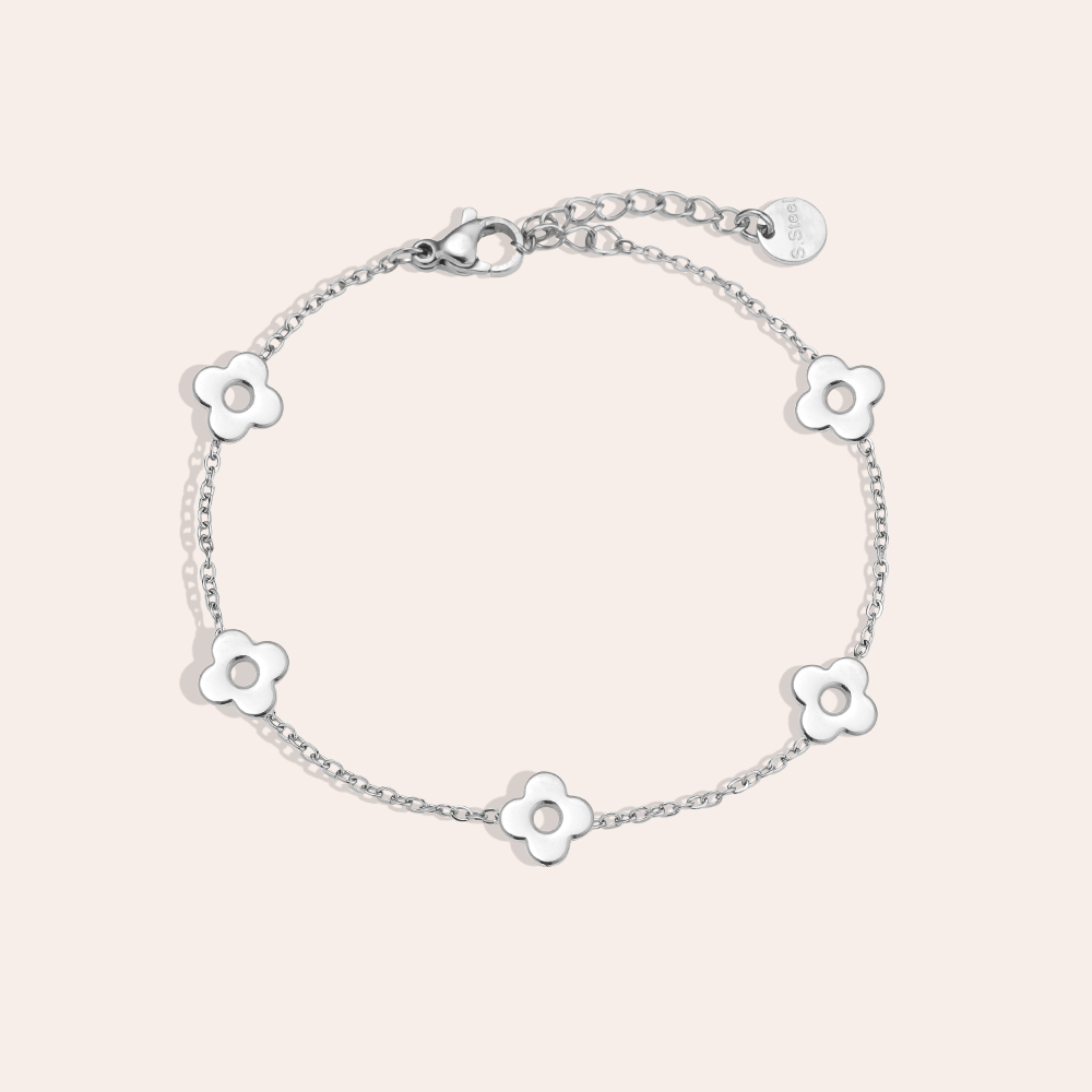 17cm five flower stainless steel bracelet        