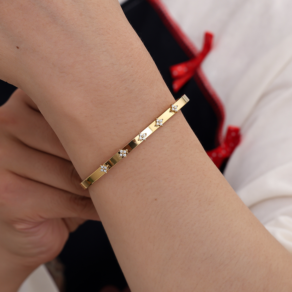 6.5cm Nice Flower Diamond stainless steel bangle