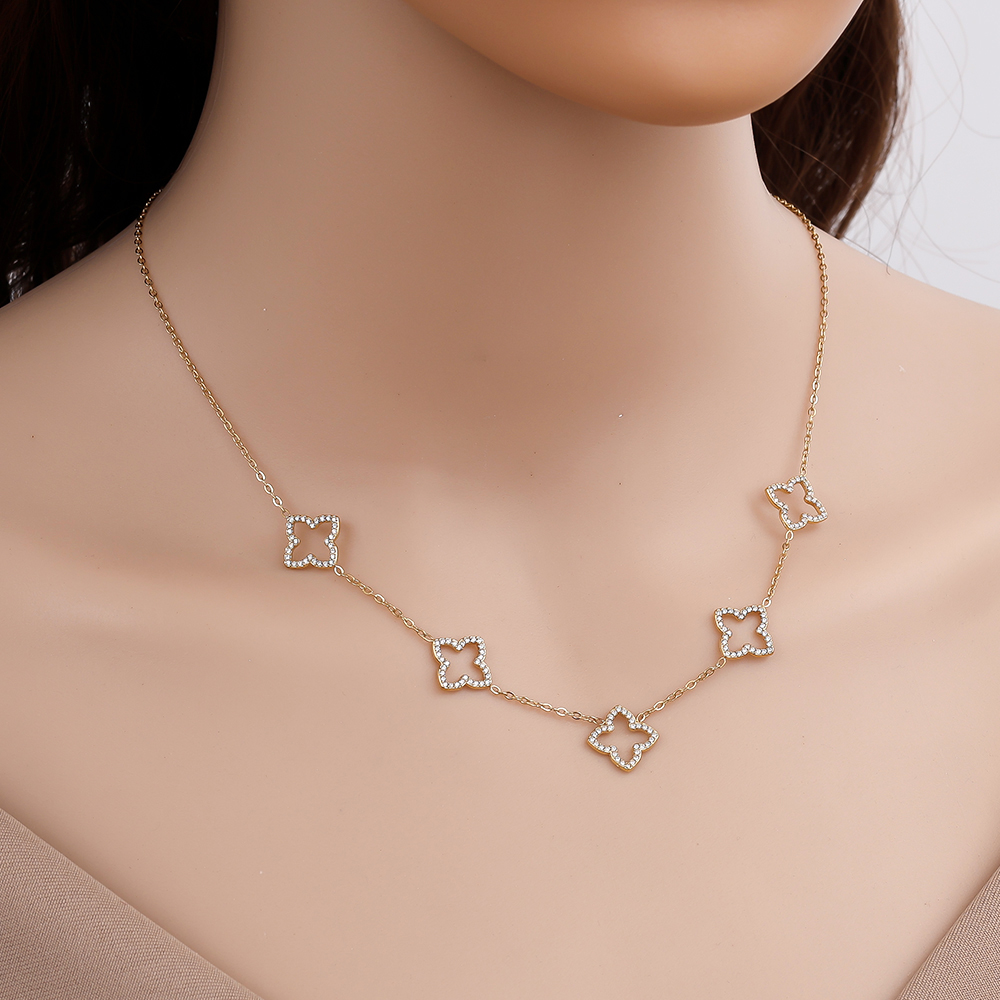 40cm Sparkling Lucky Flower stainless steel necklace     