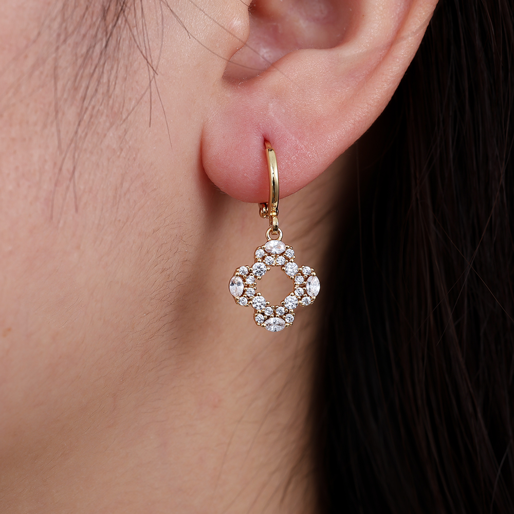 2.8cm Lucky Diamond Flower Gold-plated Earrings      