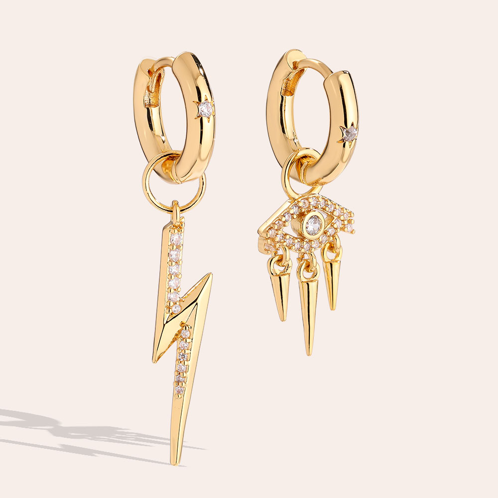 2.9cm Diamond Eye And Flash Gold Plated Earrings  