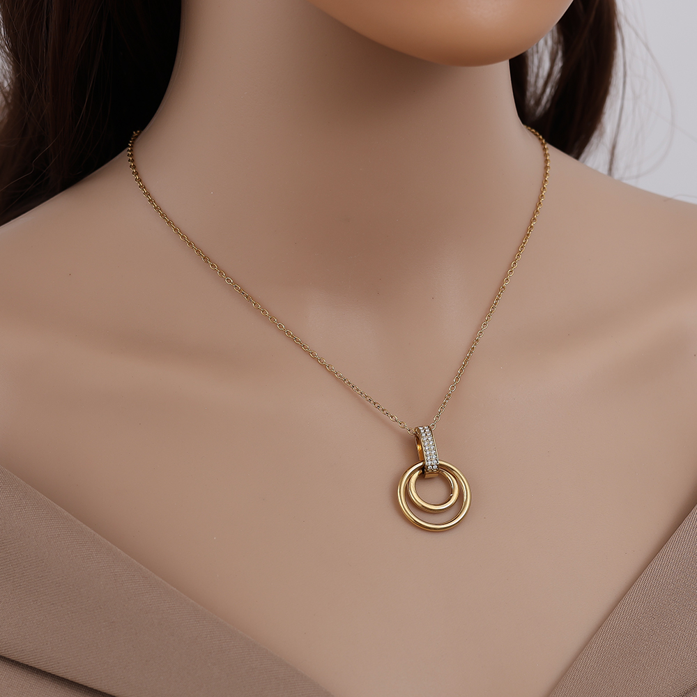 60cm Cycle And Diamond Lock Stainless Steel Necklace       