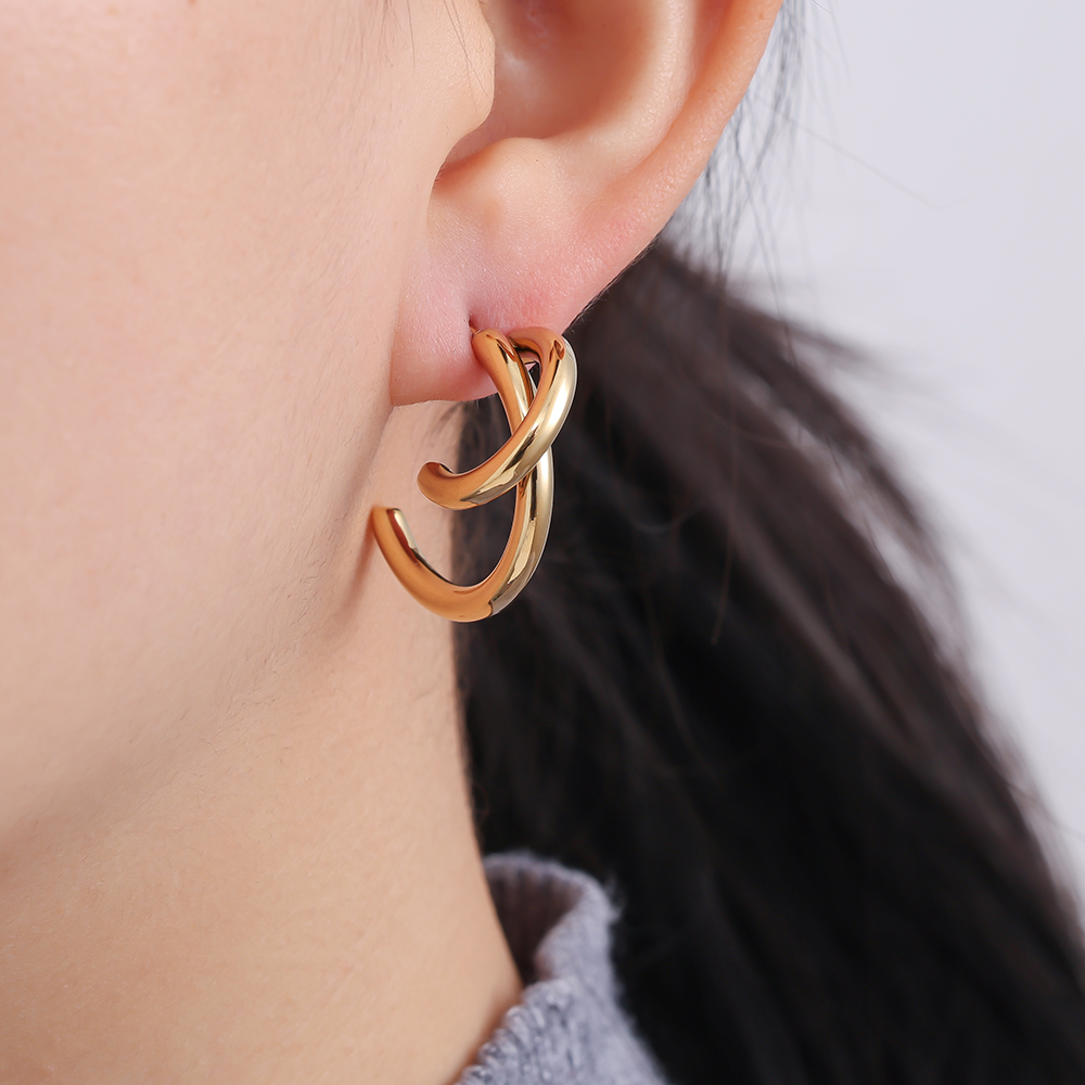 3cm Free Line Half Hoop stainless steel earrings       
