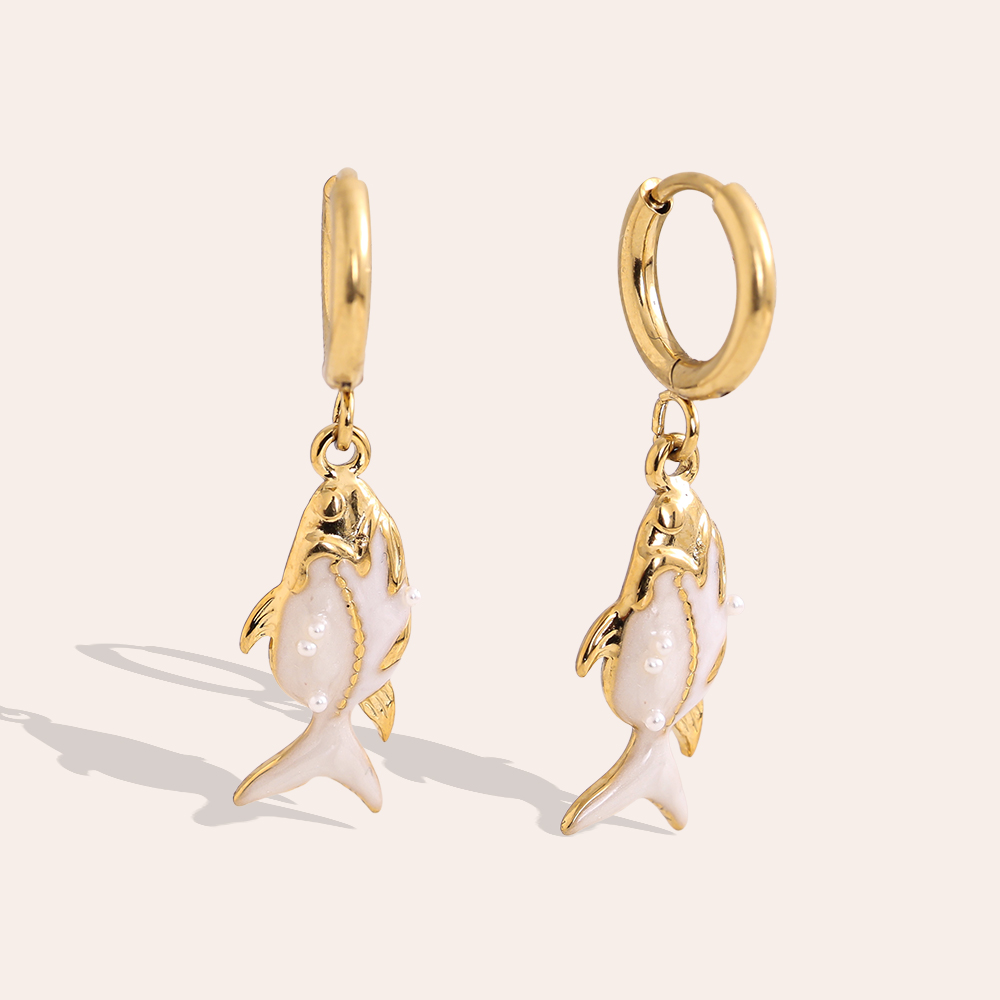 0.8*3.3cm white fish stainless steel earrings      
