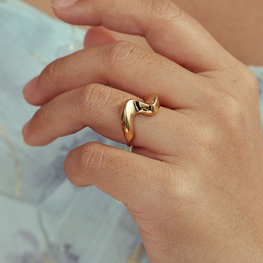 Adjustable relief wave stainless steel ring    