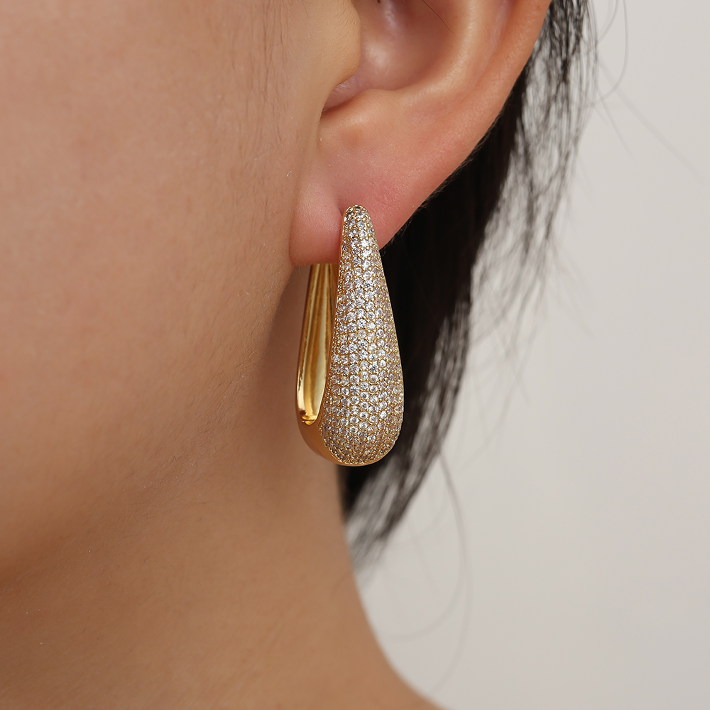 3.2cm Drop Diamond Gold-plated Earrings     