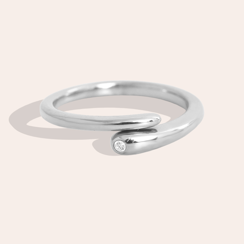Adjustable fine zirconia stainless steel ring