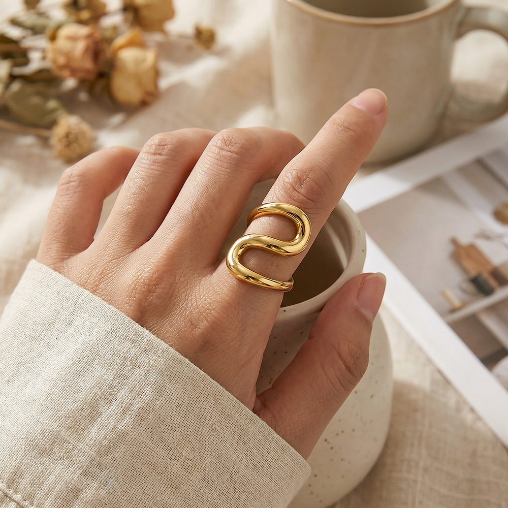 Stainless steel ring, adjustable, S-shaped