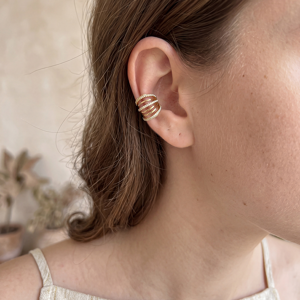Gold-plated ear cuffs with 15mm cubic zirconia ‘mini-diamonds’