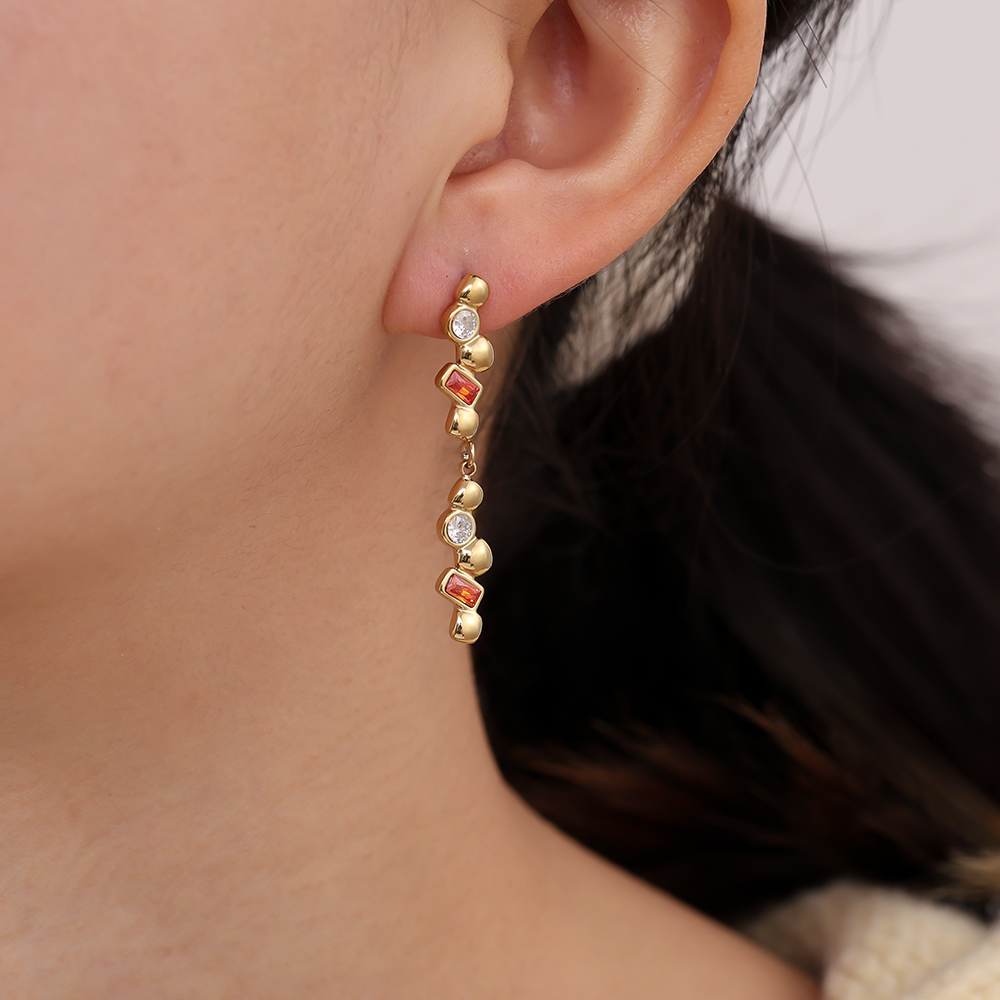 0.6*3.6cm Nice Diamond Long Stainless Steel Earrings 