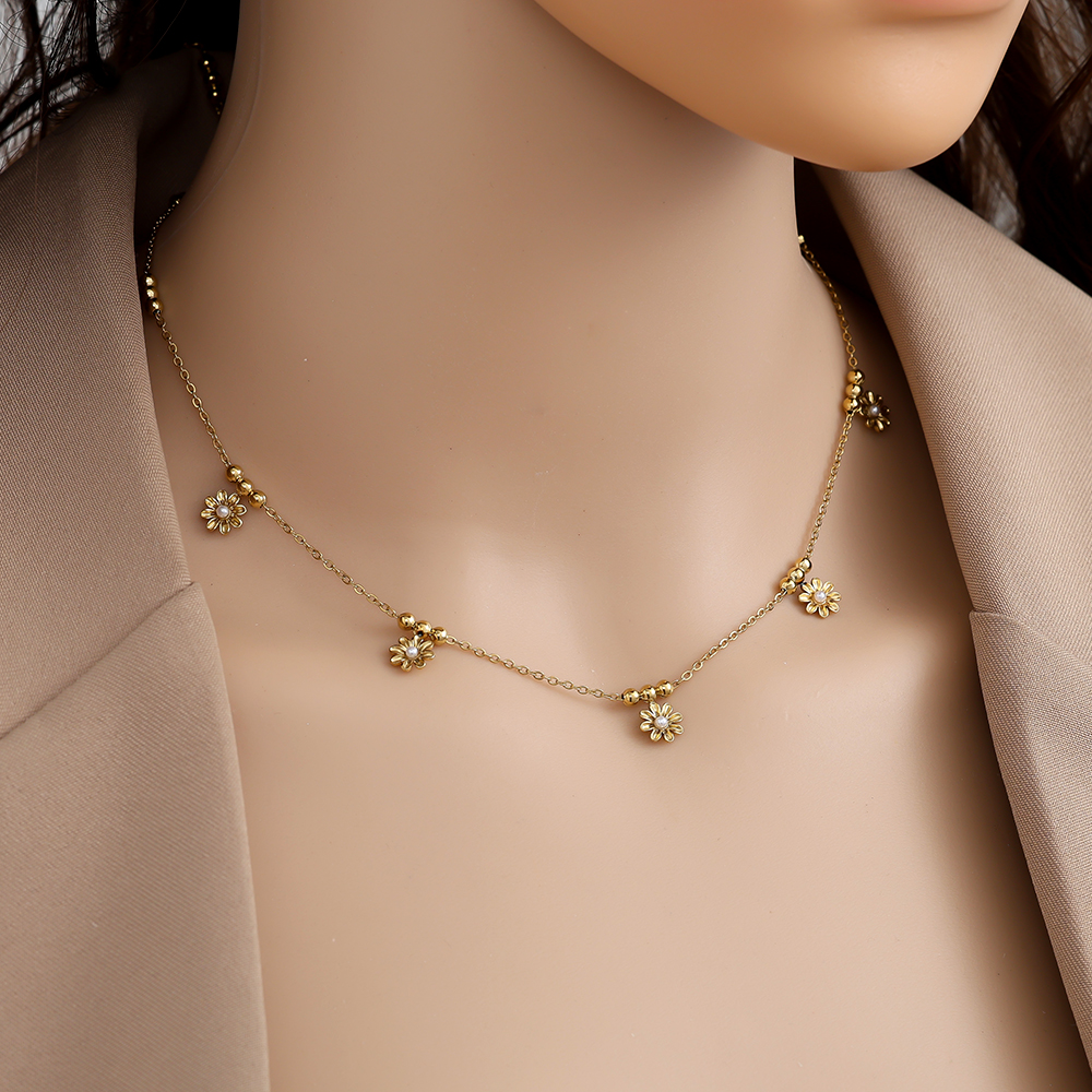 40cm Flower Pearl stainless steel necklace