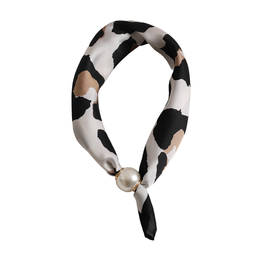 43cm cow spots pattern beaded scarf