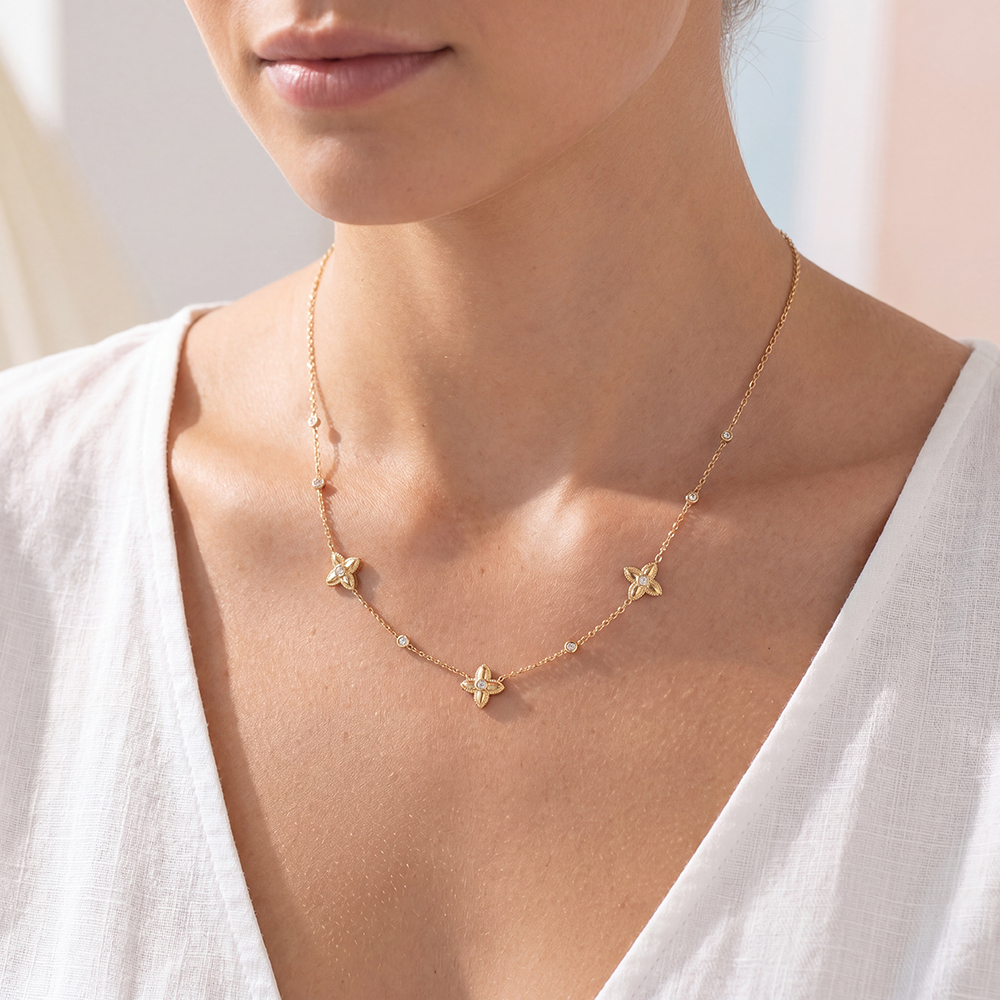 Stainless steel necklace, 41 cm, four-leaf clover with cubic zirconia