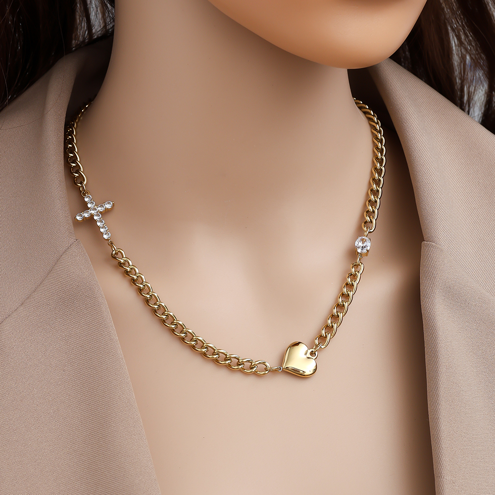 45cm Heart And Diamond Cross Stainless Steel Necklace        