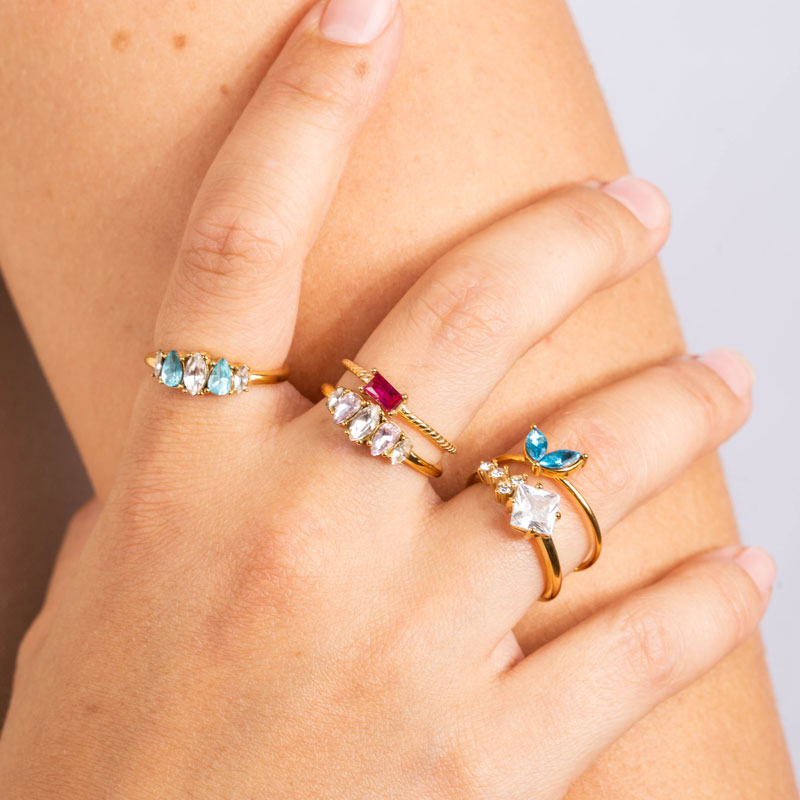 5 Oval Diamonds stainless steel ring