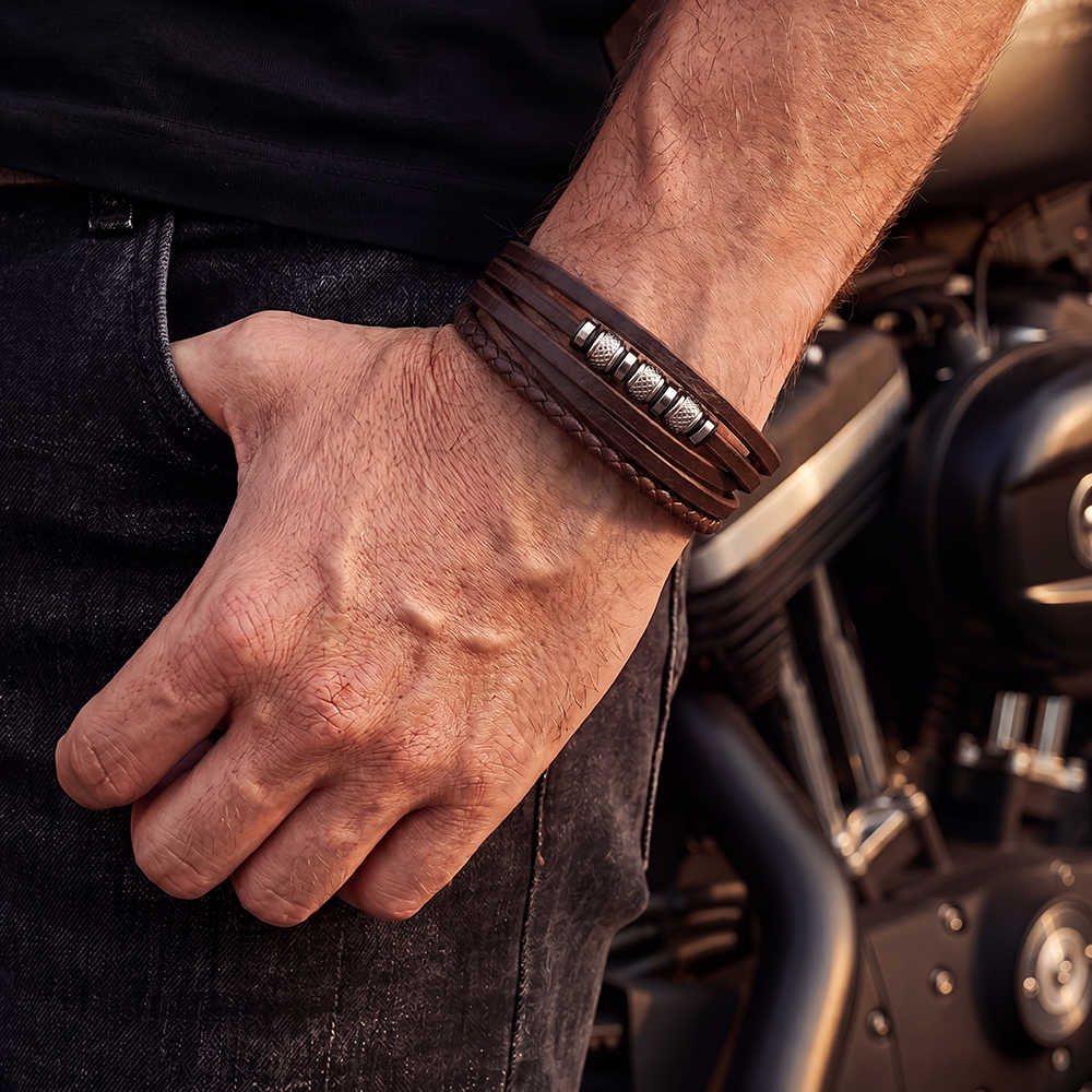  Stainless steel strap with PU multi-layered design