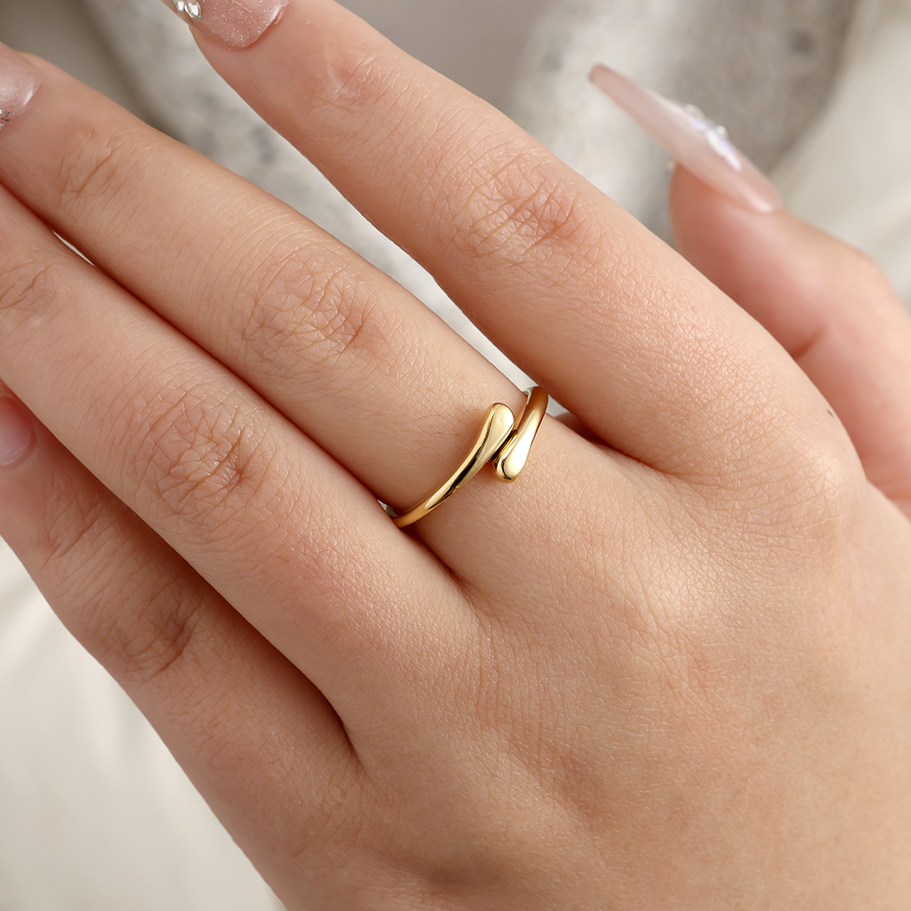 Tiny Drops stainless steel ring