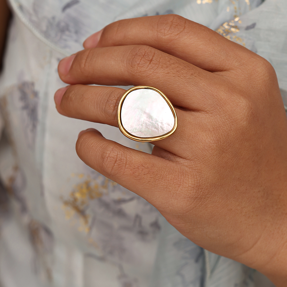 Adjustable one irregular mother-of-pearl plate stainless steel ring    