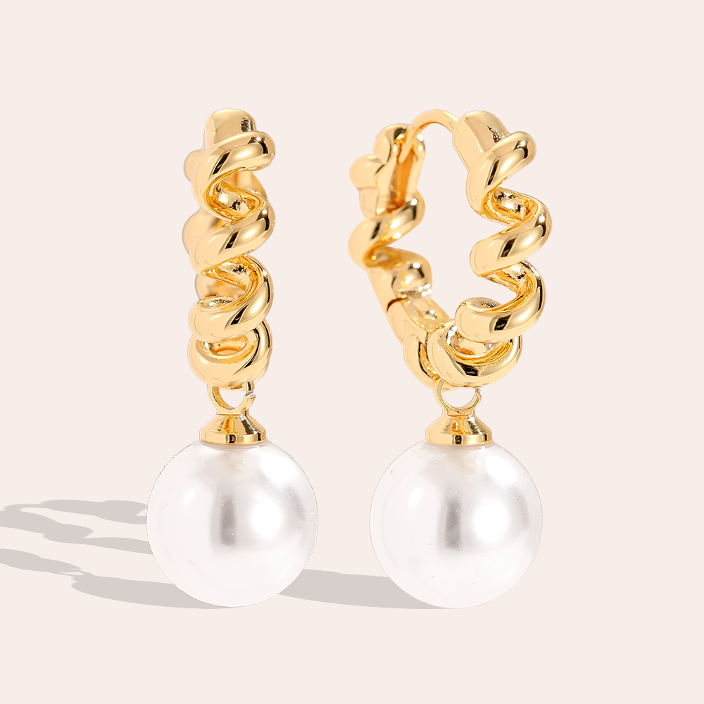 2.9cm Nice Twist Hoop With Pearl Gold-Plated Earrings     