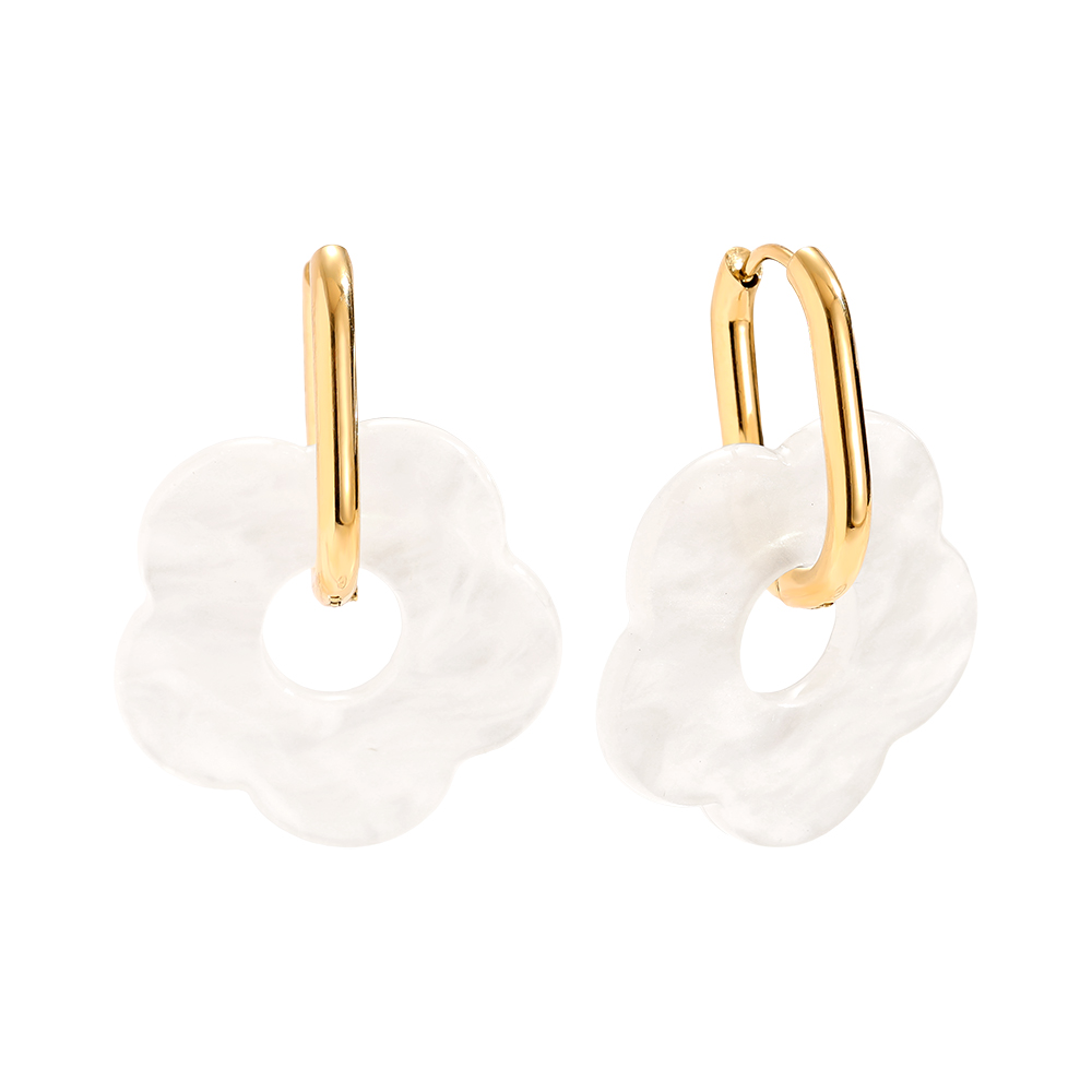 3cm White Acrylic Flower Stainless Steel Earrings     