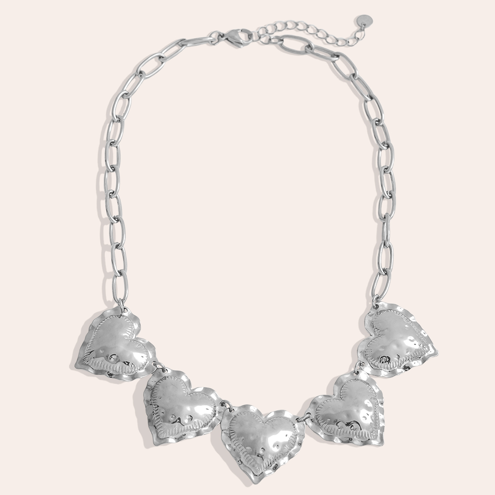 39cm statement heart stainless steel necklace