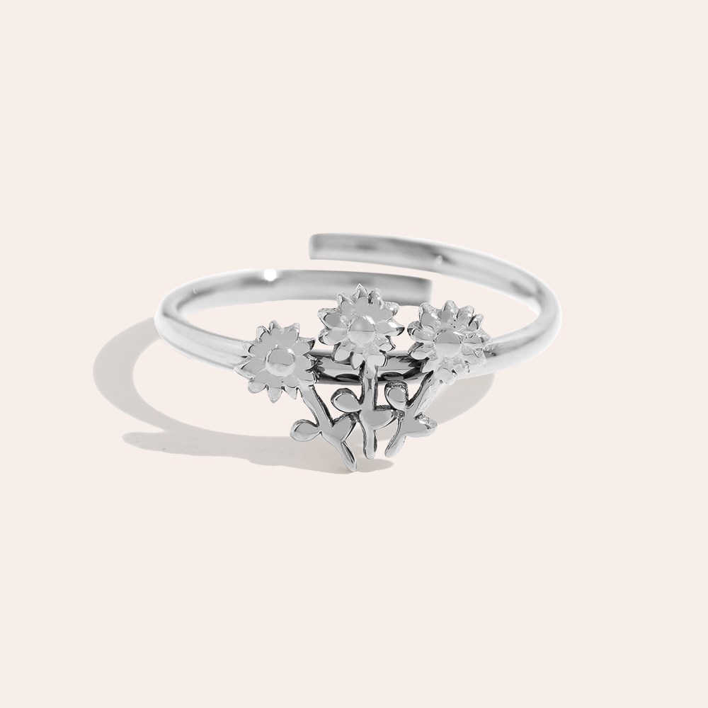 Stainless steel ring Three Flowers