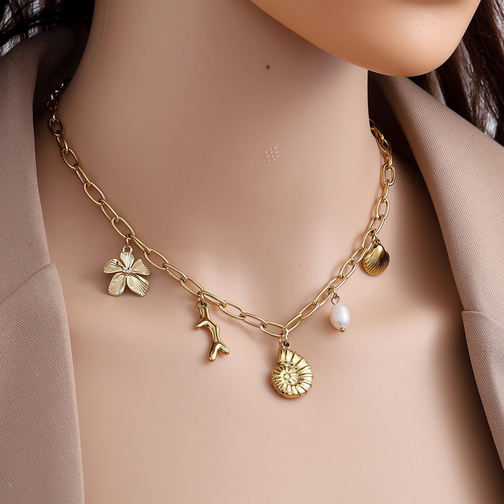 42cm Pearl Shell stainless steel necklace