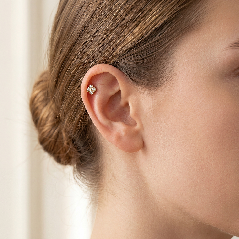 Stainless steel piercing 5mm mini zirconia flower
