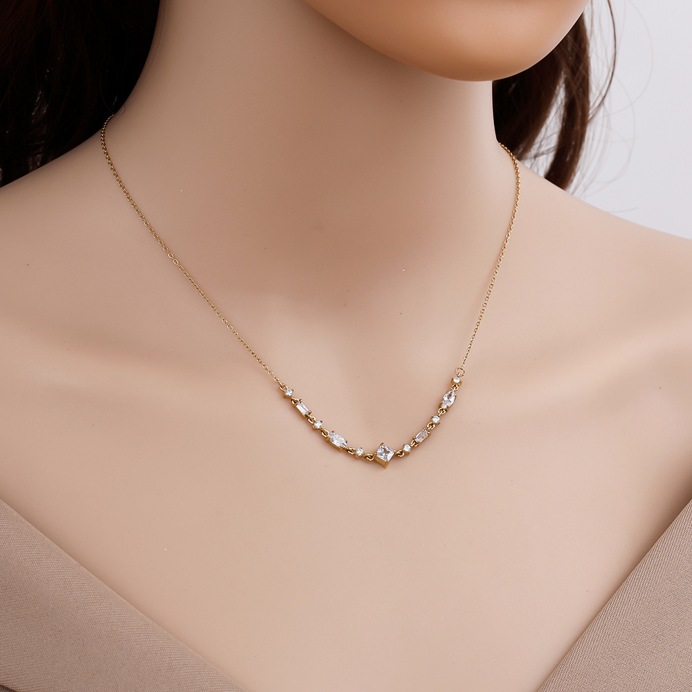 40cm Multi Diamonds stainless steel necklace     