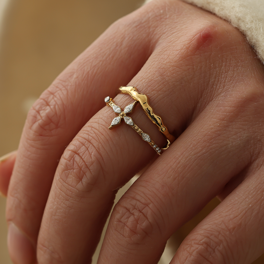 Adjustable double-layered cross flowers with zirconia double stainless steel ring    