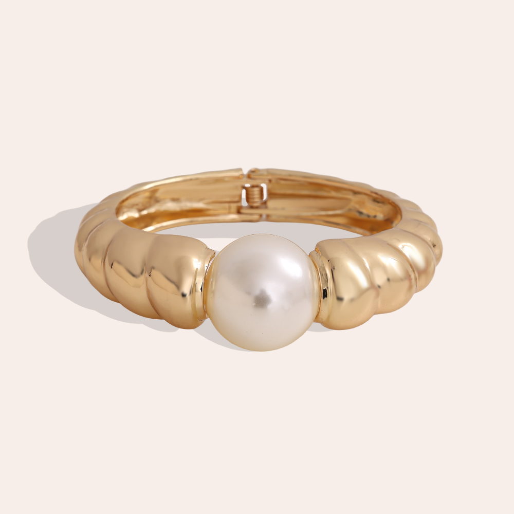 6.5cm one bead twist style brass bangle      