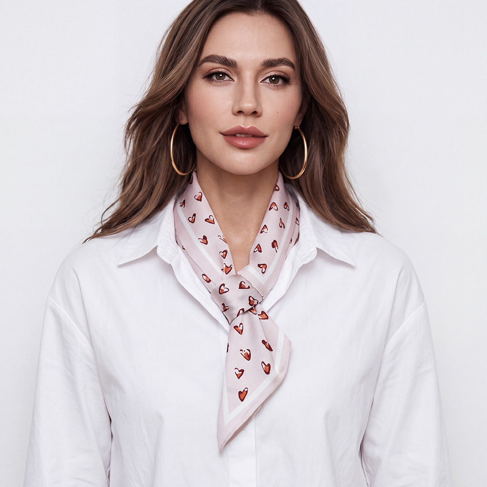 76cm small heart-shaped patterned scarf 